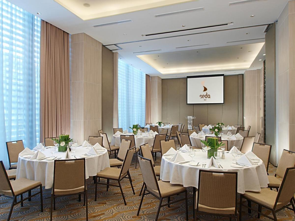 Seda Bonifacio Global City Taguig Exterior photo